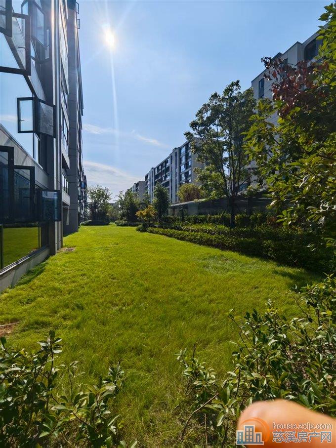 紫阙台141平+车位东边套独家直接钥匙在