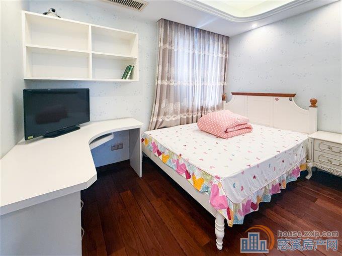 美华银桂苑128平165万送车位