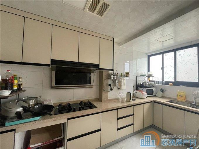 盛泰嘉苑满五唯一降价啦！急售！