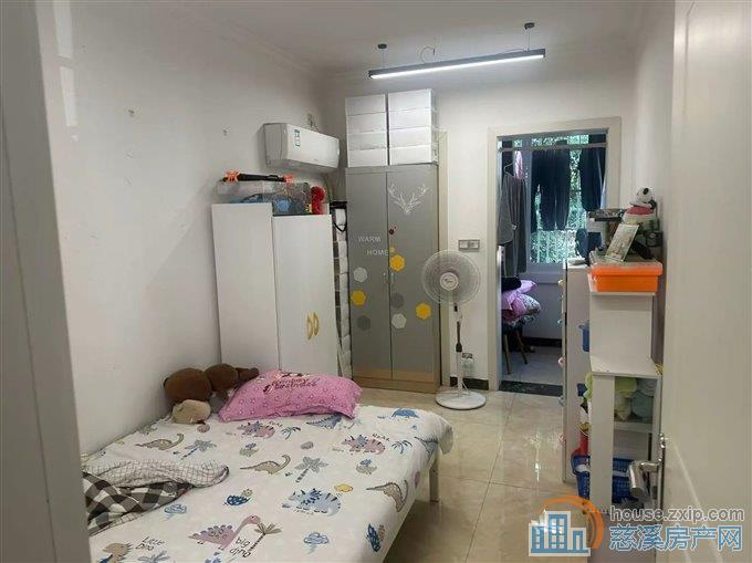 城东新村57平110万精装满五唯一