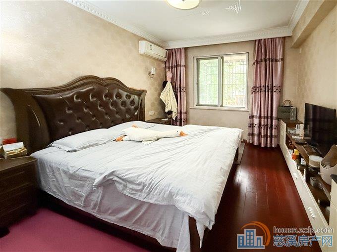 金山南区73平79.8万精装修保养好