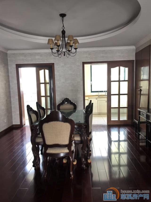 捡漏东方明珠总高7楼洋房带车位储藏间