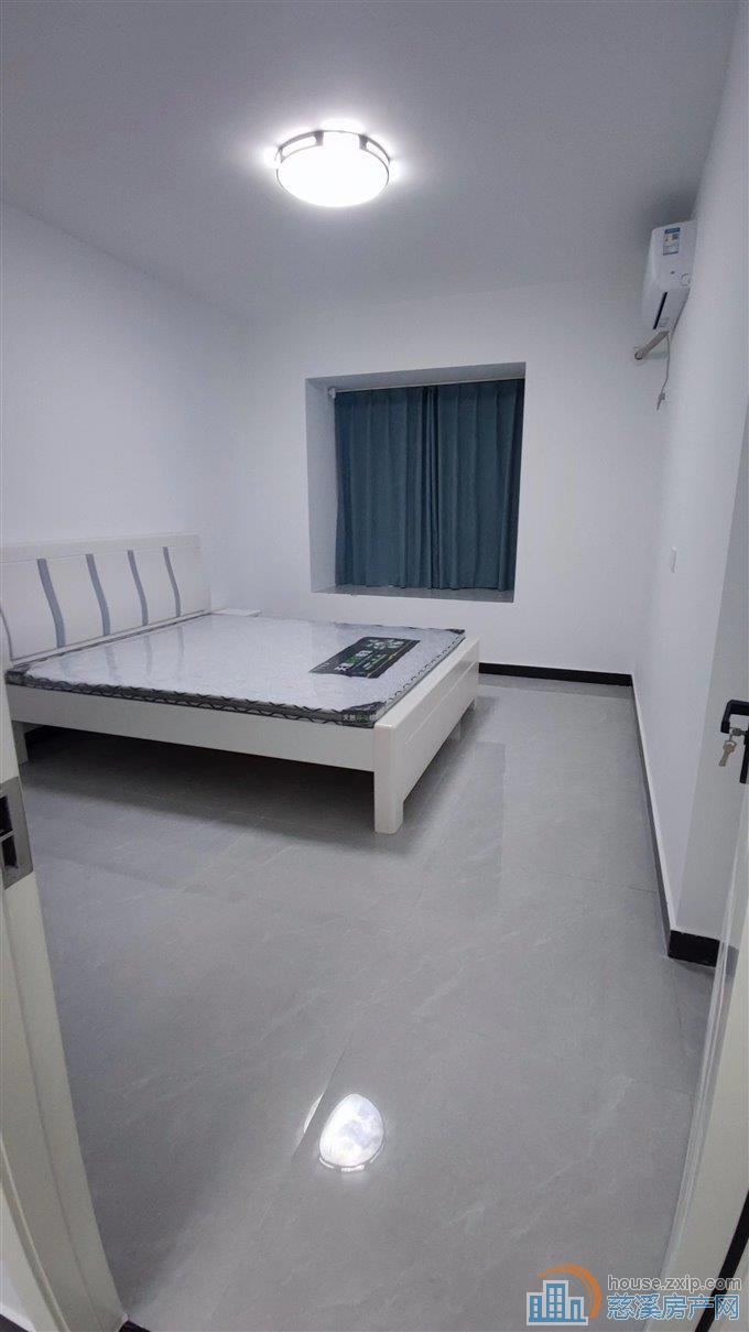 悦华府 简装107平方139万低总价