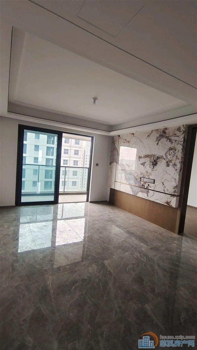 江山云望 全新精装135.3平256万