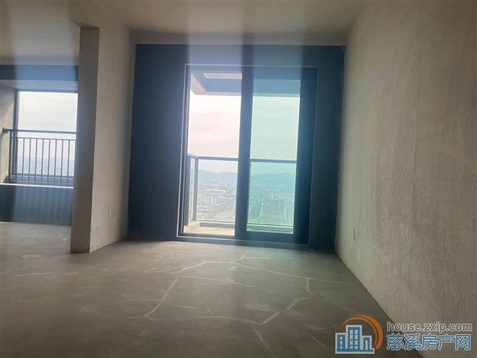 江滨之城    江岸臻园