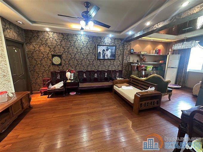 舜韵华庭96平精装58万带大车库26平