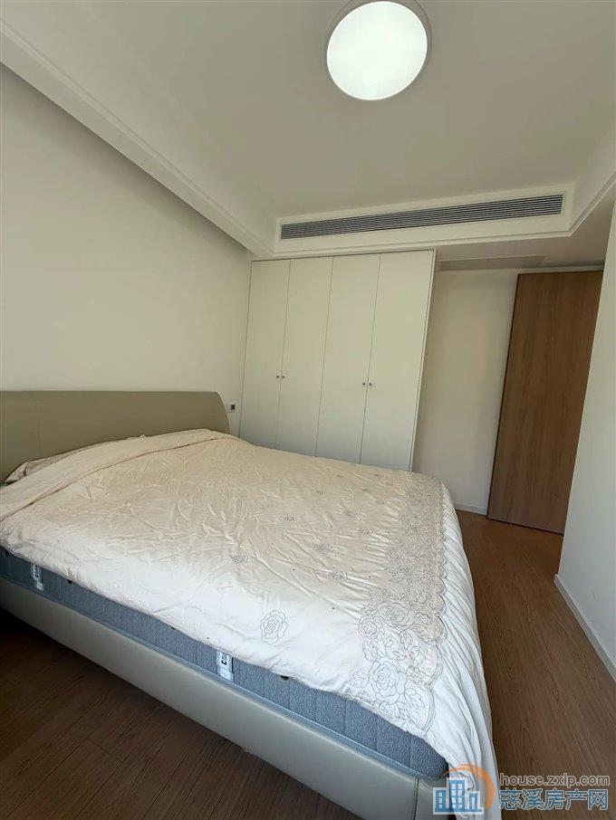 天安盛世臻境 精装83.36平方116万