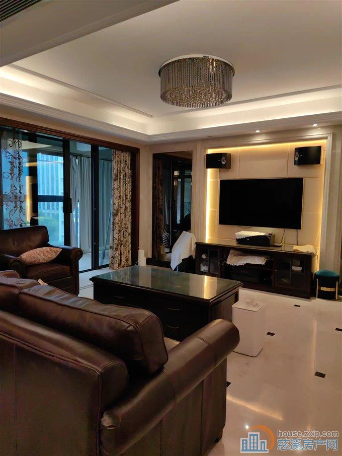 绿城慈园179平精装带车位388万