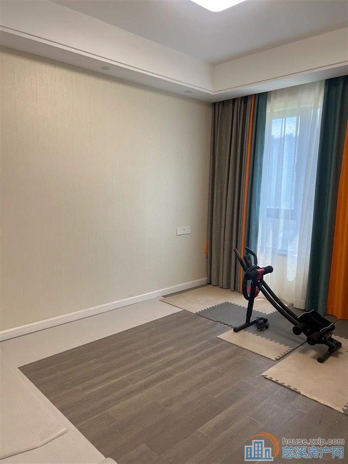 盛泰嘉苑107平精装满五唯一140万