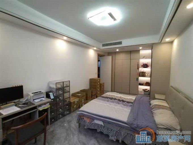 相士地南苑精装修100平露台直接