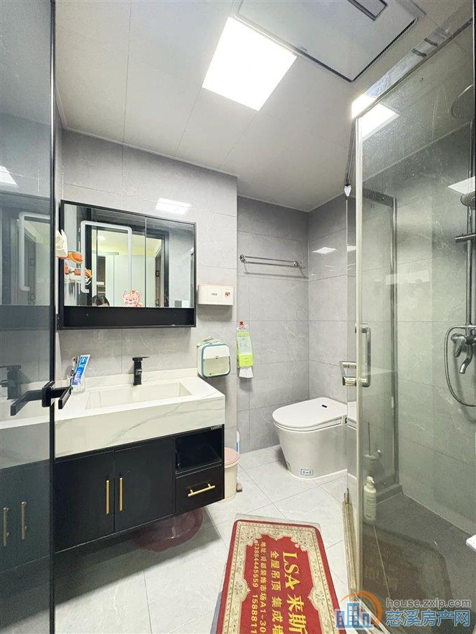 中海湖心半岛 黄金楼层 101平196万