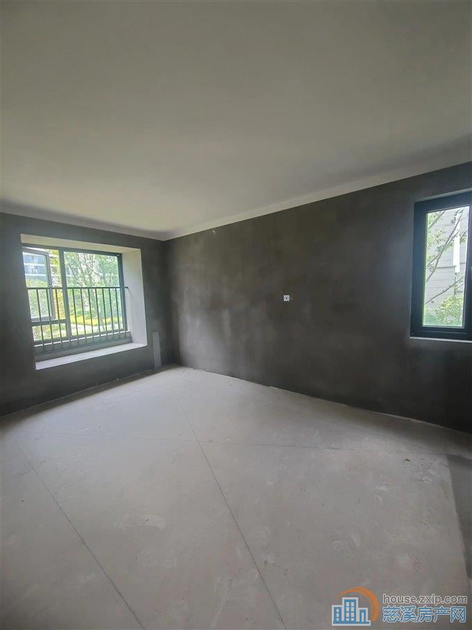 洋房小区佳宁府139平165万