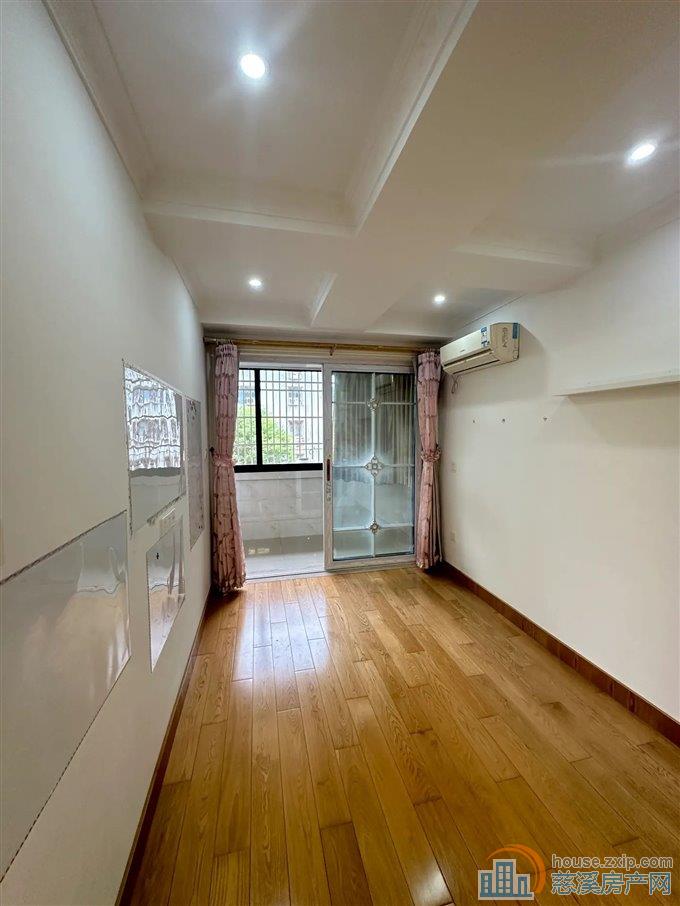 孙塘新村82.5平 112万 精装