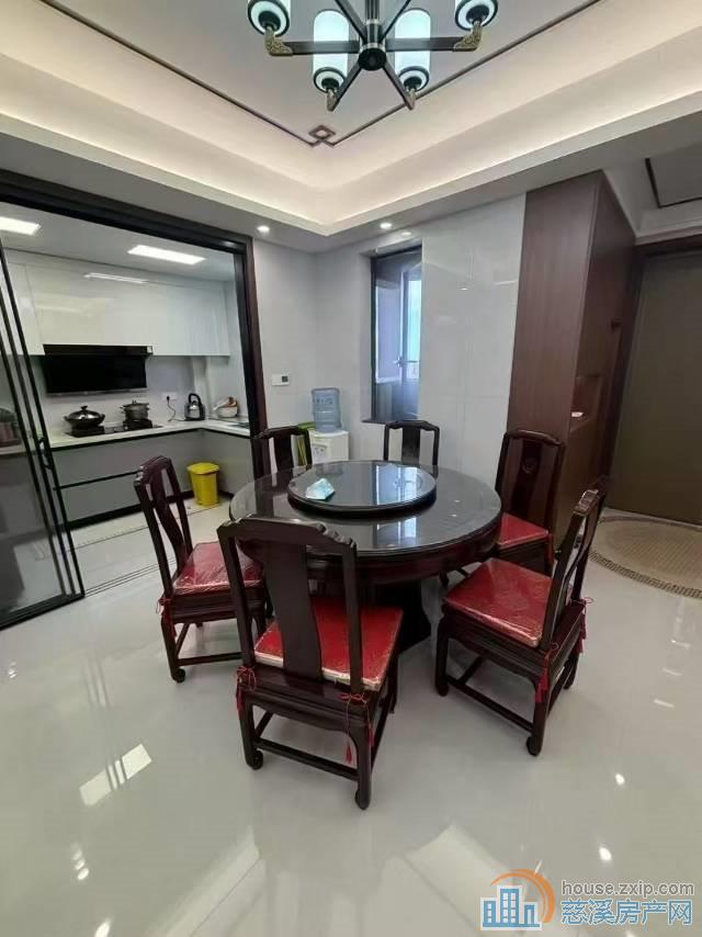 红星檀府西区162平方精装362万