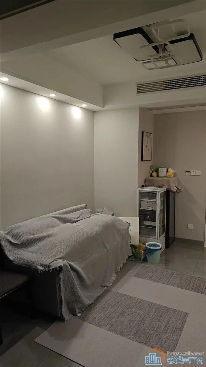 盛泰嘉苑107平精装满五唯一140万