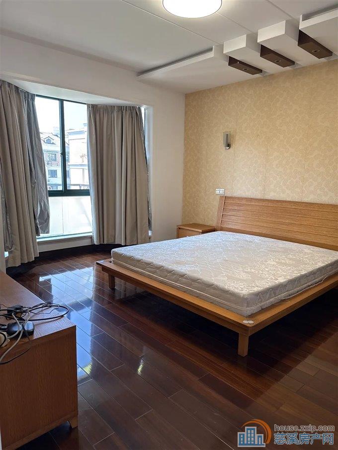 实验公寓 电梯房 精装 拎包入住