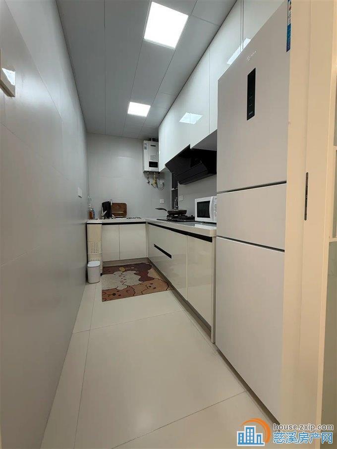 天安盛世臻境 83平全新精装115万