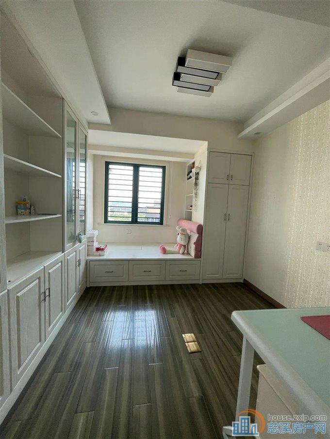 绿 德家园精装洋房143平138万