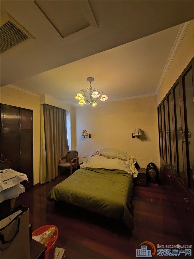 顶复秀水华庭 精装修 带车位 送空中花园