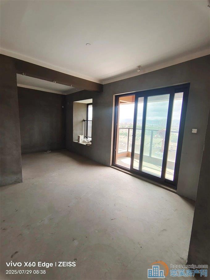 急卖 蔚蓝云图花苑 洋房85平78万