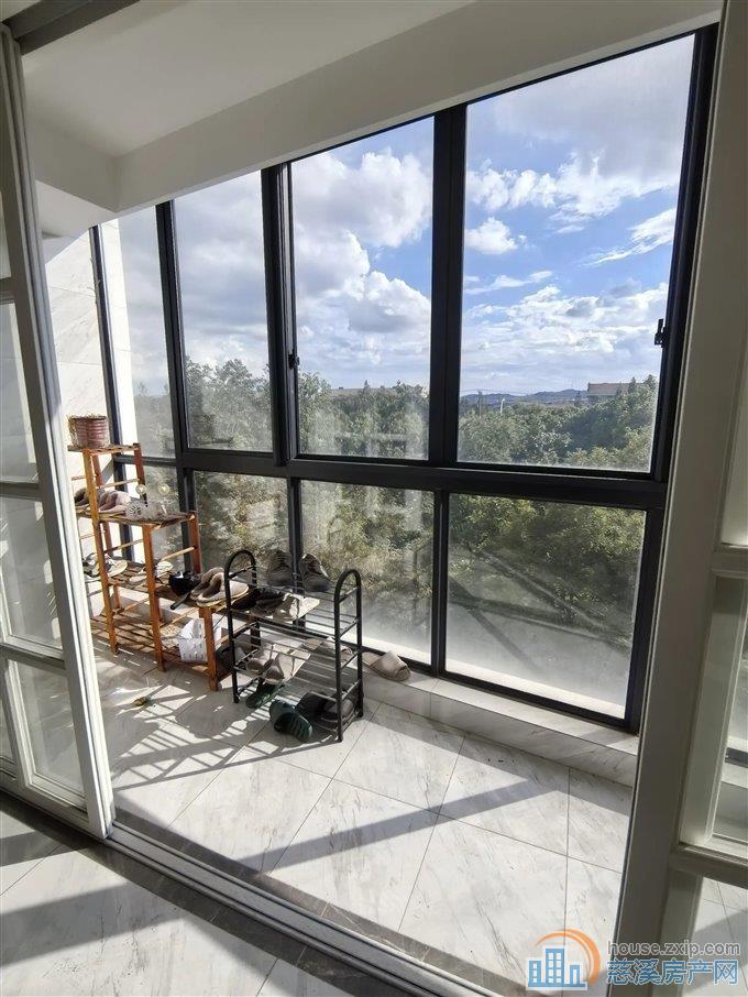 星光家园 精装复式 送大车库 送露台