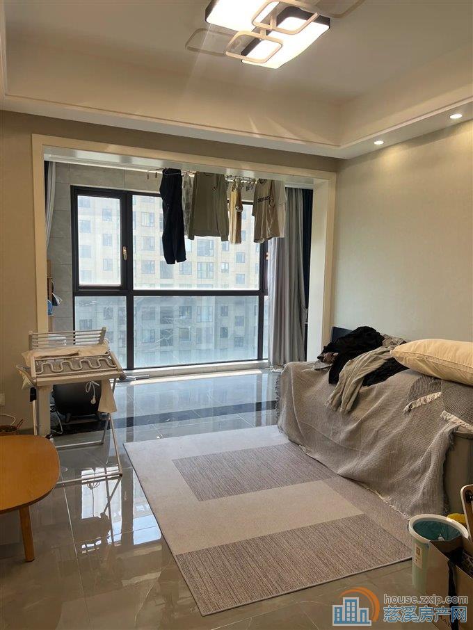 盛泰嘉苑精装107平140万中间楼层