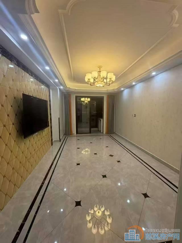 裕嘉小区楼层佳138平精装137.6万