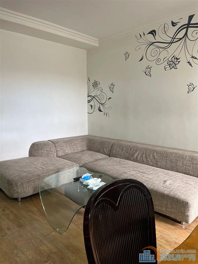 人和家园91平108万育才书包房