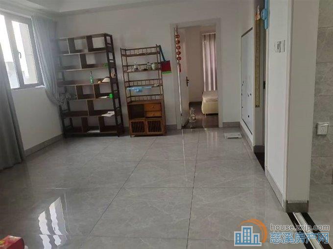 云锦苑58平楼层佳，精装修60万