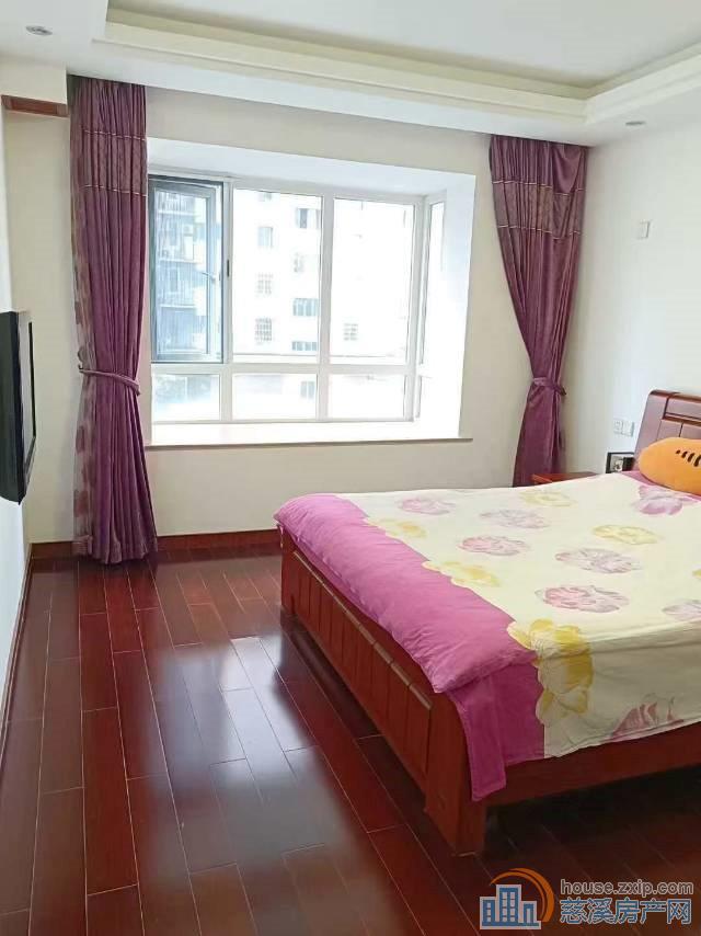 东方明珠恒温楼138平带大车位