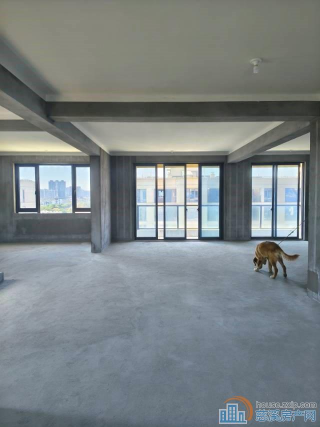 红星檀府140平228万送车位