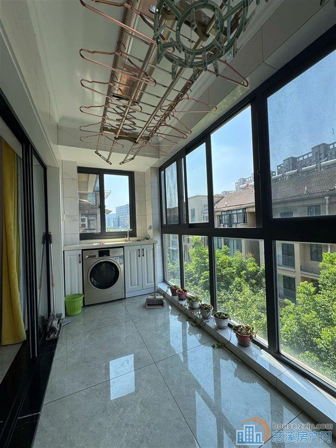 御翠苑107平129.8万中央空调精装修