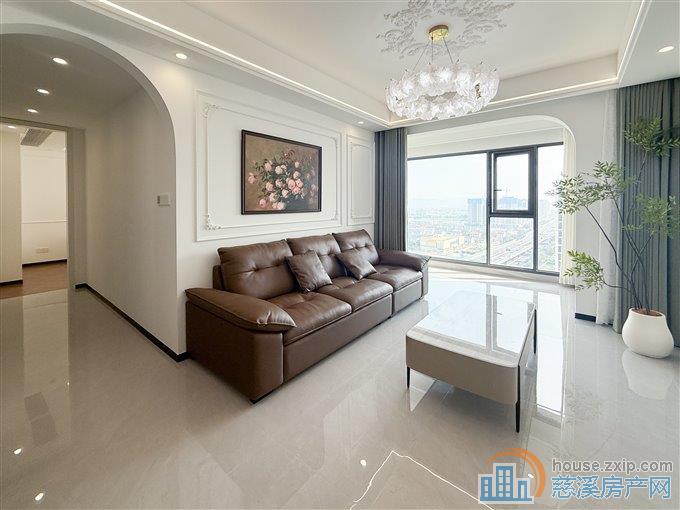 天安浔筑106平168.8万全新精装修