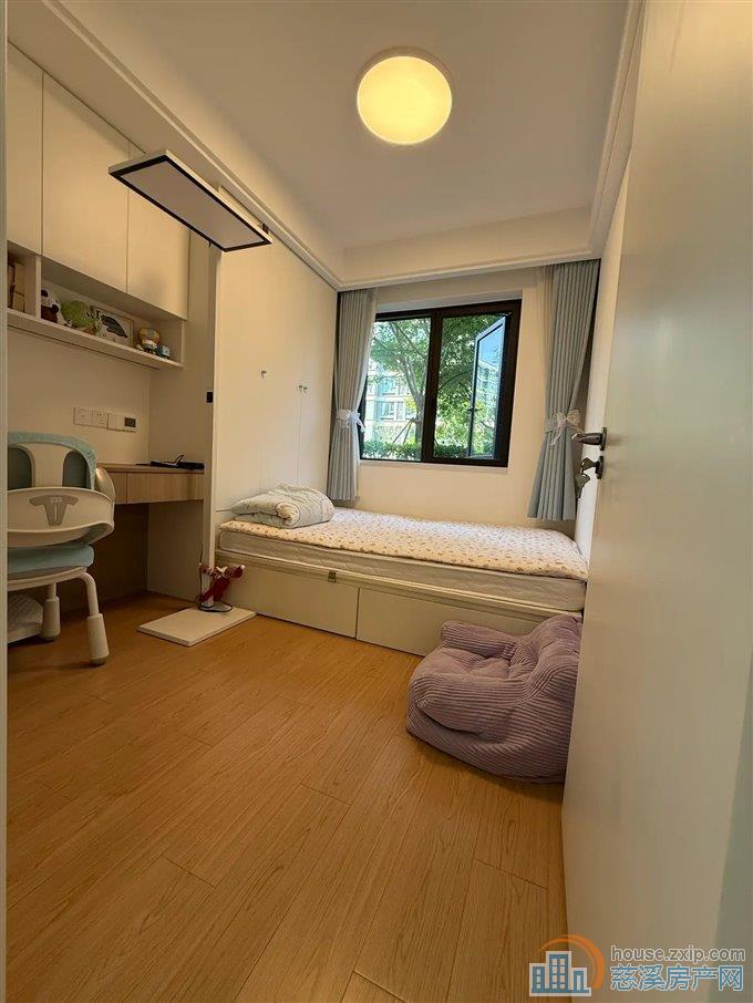 天安盛世臻境83平116.8万带花园