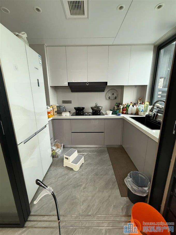 中交玉宸园 豪华装修 全屋地暖 送露台