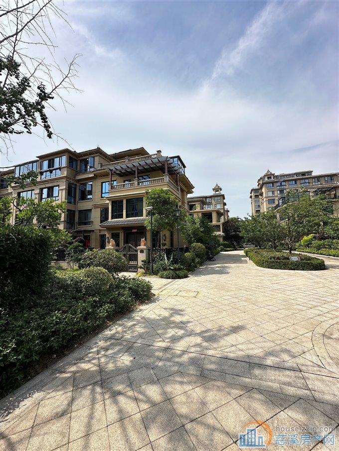 中梁泊景庭下叠 带花园 送车位342万