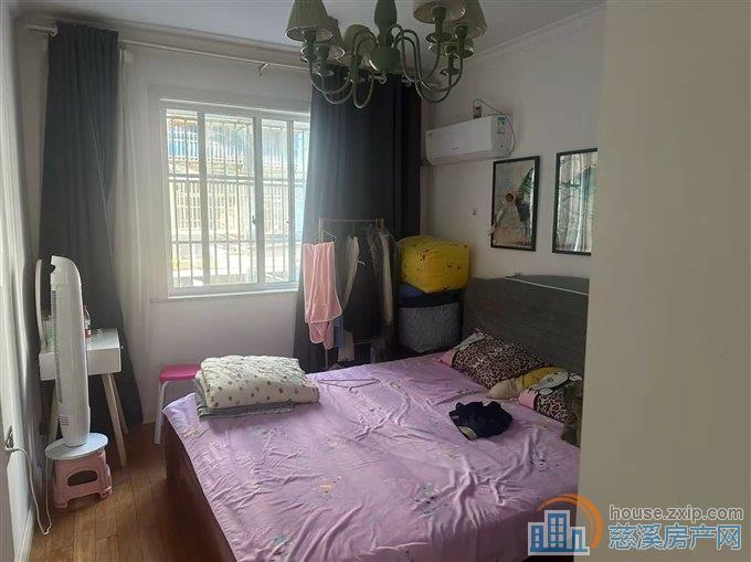 城东新村57平110万精装满五唯一