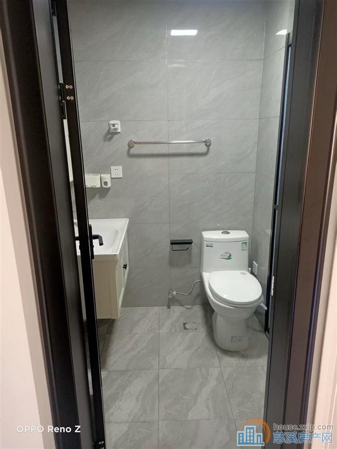 双和家苑二期 61平自住精装修86万