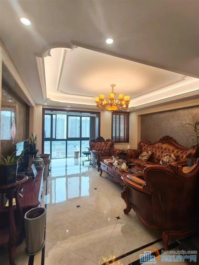 新城大道旁美华银桂苑特价急售