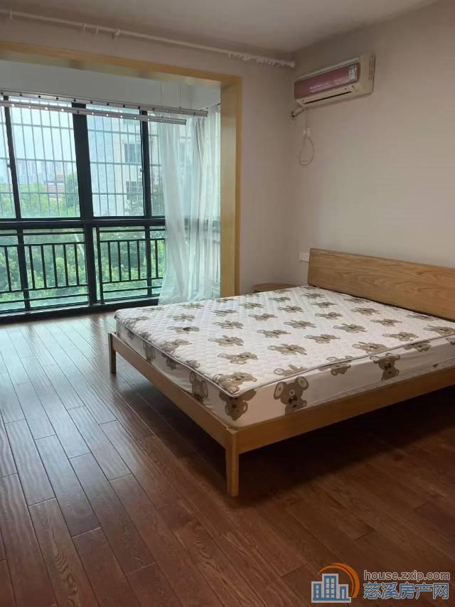 人和家园洋房小区中间位86.4平115万