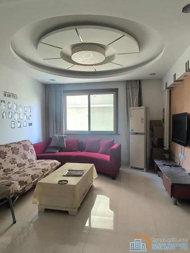 玲珑小区2楼95平精装+朝南车库可读书