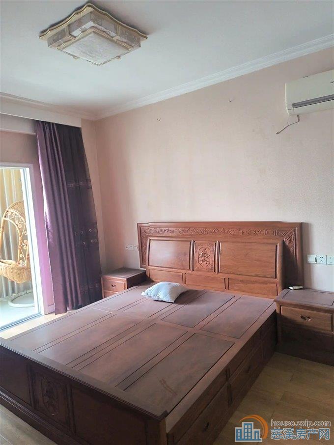 丽都苑 精装 118平方149万 带车位