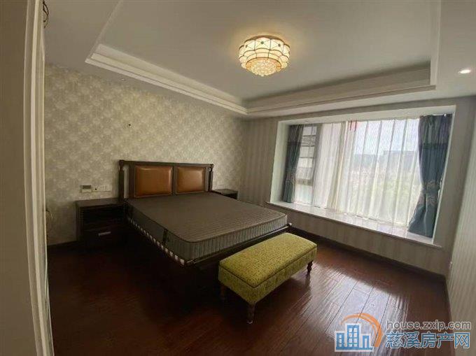 复地御溪雅苑一期188平精装198万直接