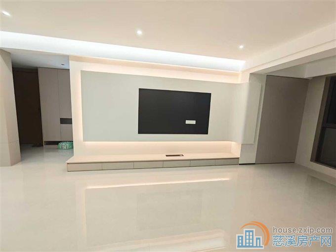 中海湖心半岛全新精装修双阳台直接钥匙在