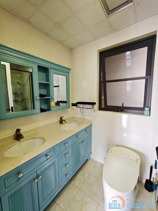 保利慈悦湾115平自住精装125万