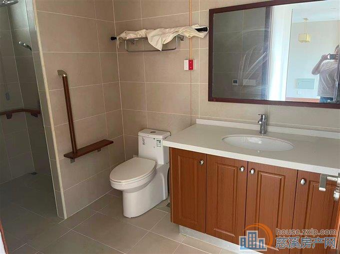 云汇堂86平90平精装位置好80万等