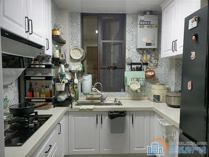 峙山庄园 精装87平73.8万