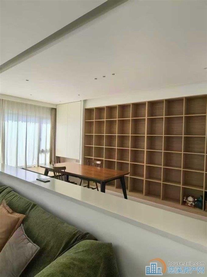 中梁泊景庭上叠159平+车位+储藏室精装