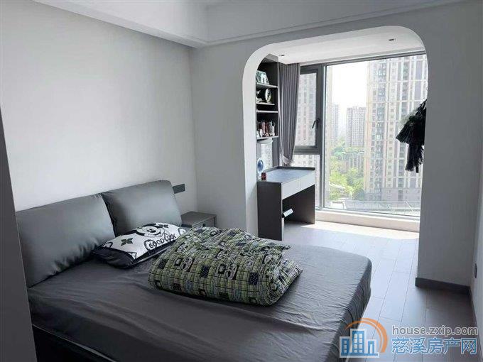 江樾潮启130平好楼层带车位220万