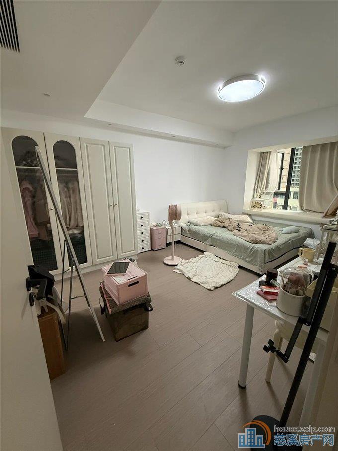 紫阙台 精装修 三间朝南